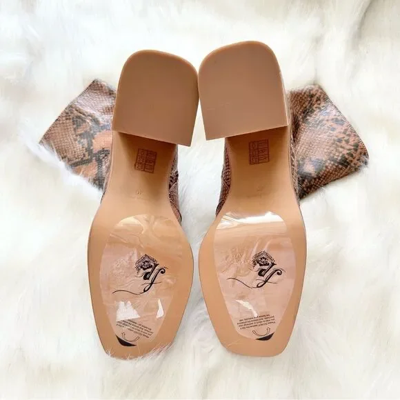 NIB Free People Ruby Platform Ankle Boots in Brown Snake Size 40 (9.5) - Picture 7 of 9